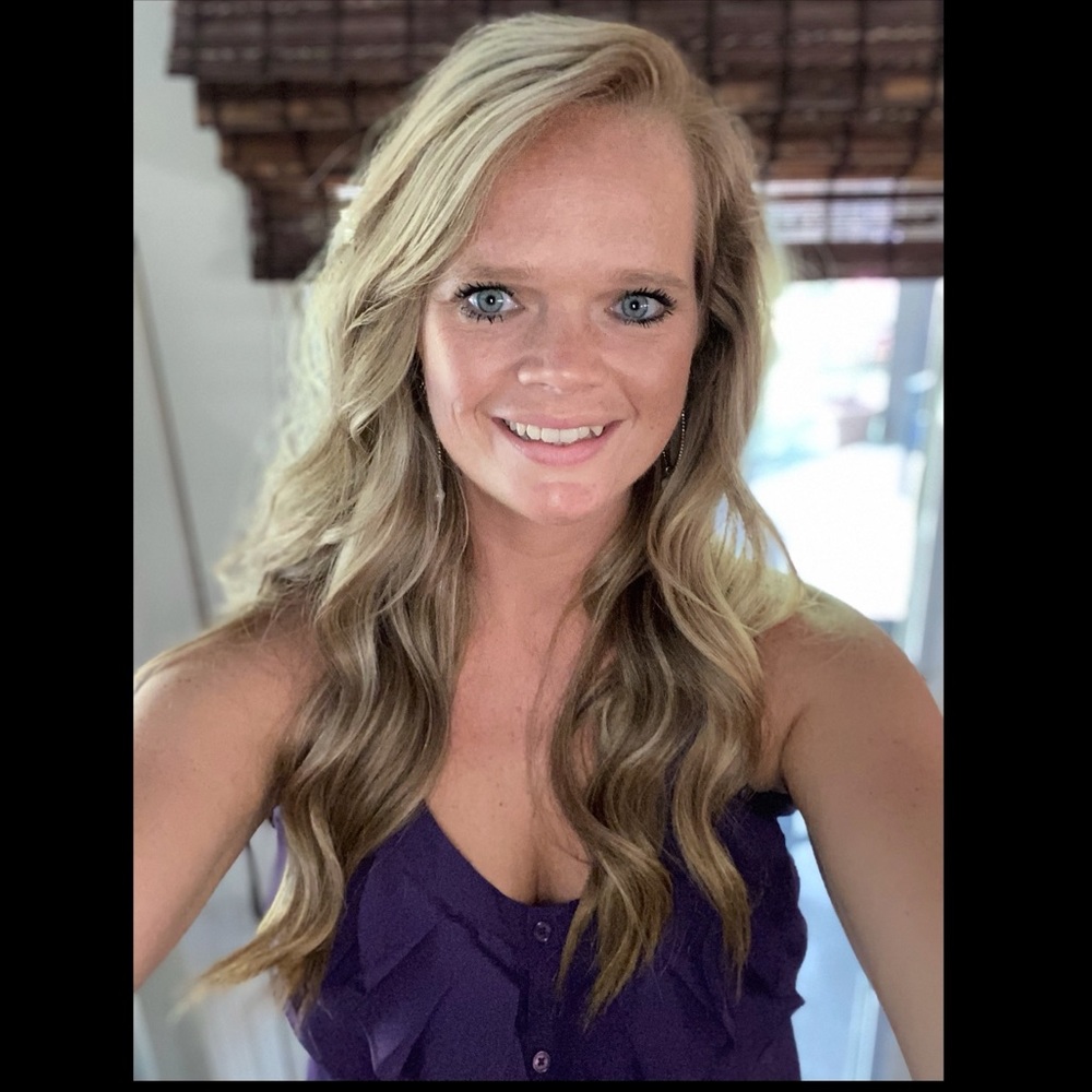 Meet your Posher, Amy